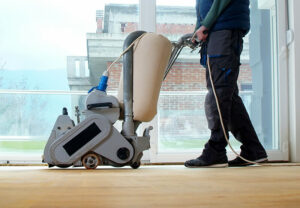 Floor cleaning | DeGraaf Interiors